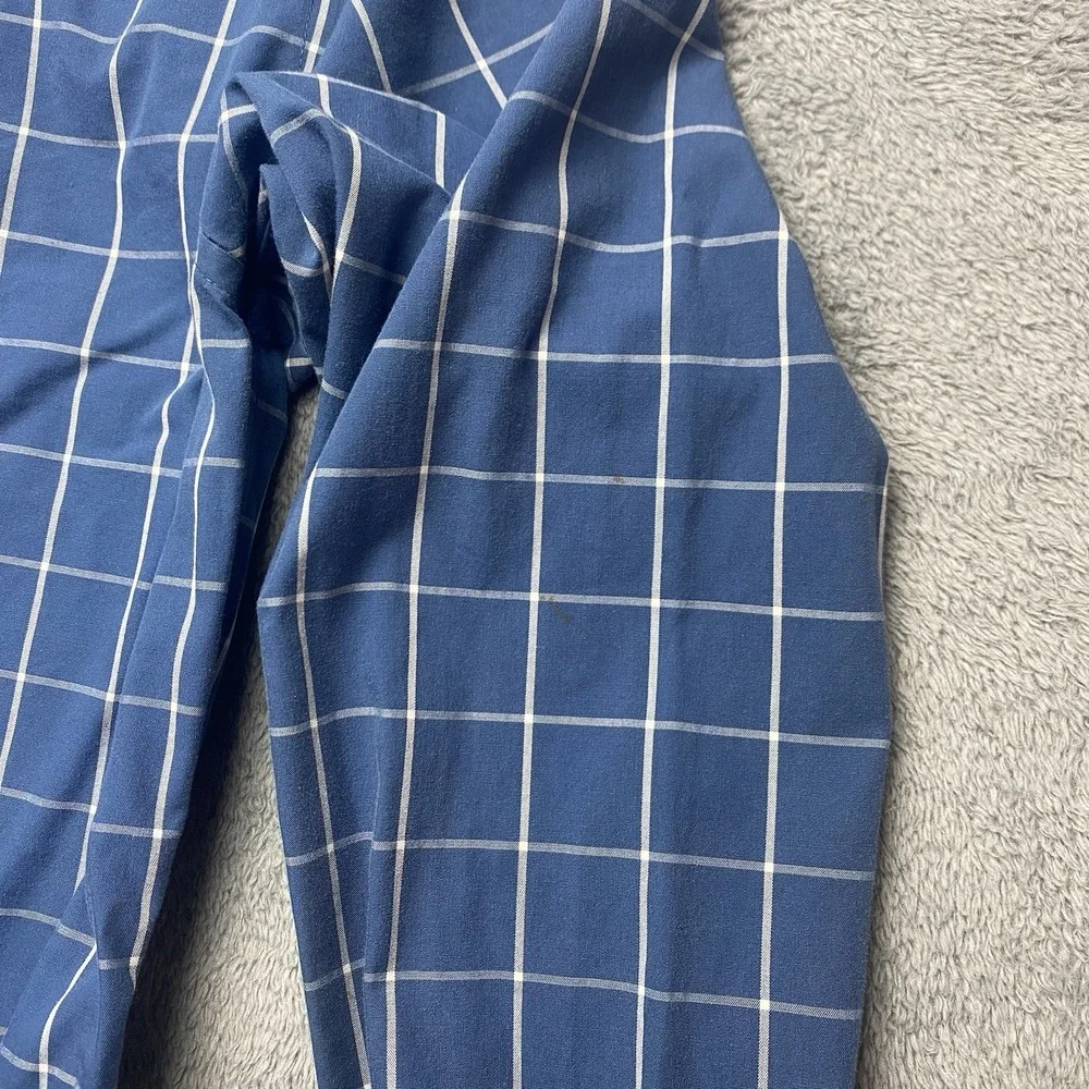 Banana Republic Mens Long Sleeve Button Down Blue Checker Medium 15/15.5, 33/34